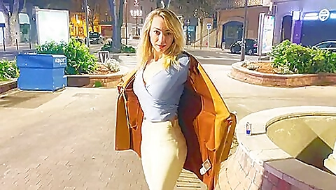 Sexy asian girl with a sexy body