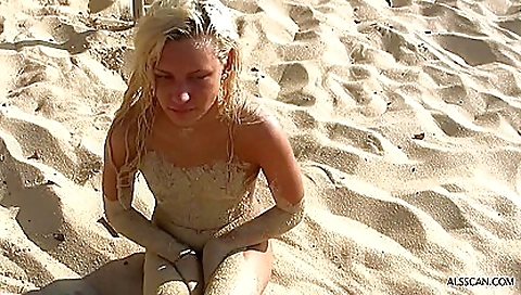 Asian and alexi rubs pussy