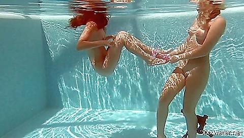 My friend's step mom, with a thick pussy