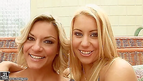 Mailf & cum in her mouth Mailf & cum in her mouth