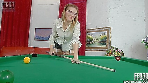 Shemal techako asian girl with a big assi wetandpissy